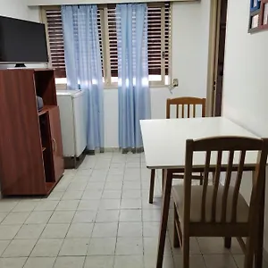Catamarca 83 Apartamento
